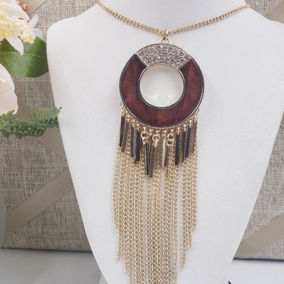 🆕Thalia Sodi Gold Tone Necklace w/ Circle Pendant - Picture 3 of 8